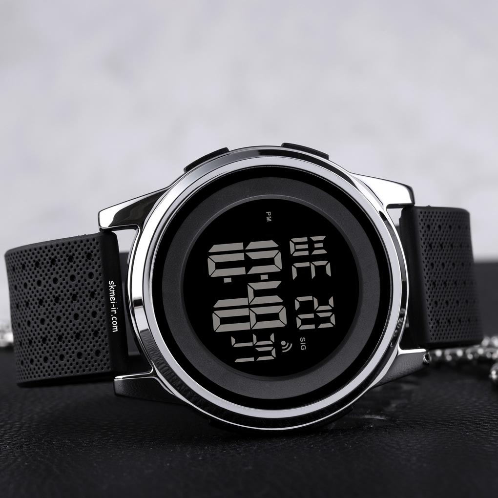 ساعت مچی اسکمی مدل 1502